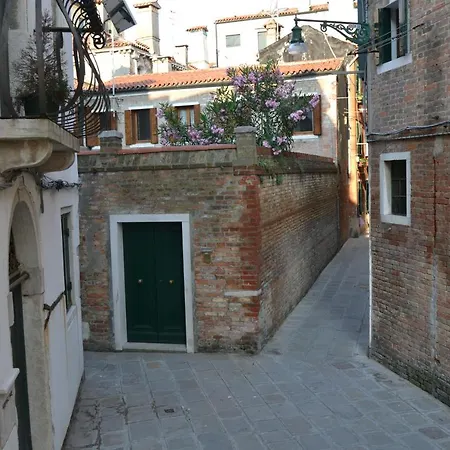 Apartment Ca' Ermina & Garden Venice